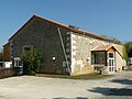 Salle des fêtes, à Châtain-Besson.