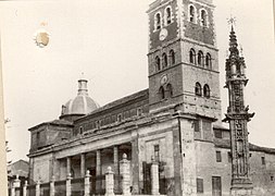 Fundación Joaquín Díaz - Iglesia de San Miguel - Villalón de Campos (Valladolid) (1).jpg