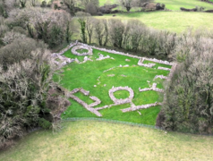 Pentref Celtaidd Din Lligwy Celtic village (pre-Roman) nr Moelfre, Ynys Mon, Wales 14.png