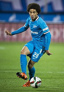 Witsel Peterburi Zeniti mängijana (2015)