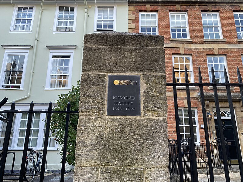 File:Halley house plaque 2.jpg