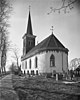 Hervormde kerk op kerkhof