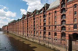 Hamburg, Speicherstadt, Block E am Brooksfleet -- 2016 -- 3011.jpg