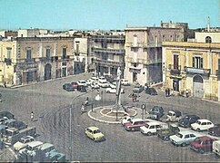 Ginosa - Piazza Nusco.jpg