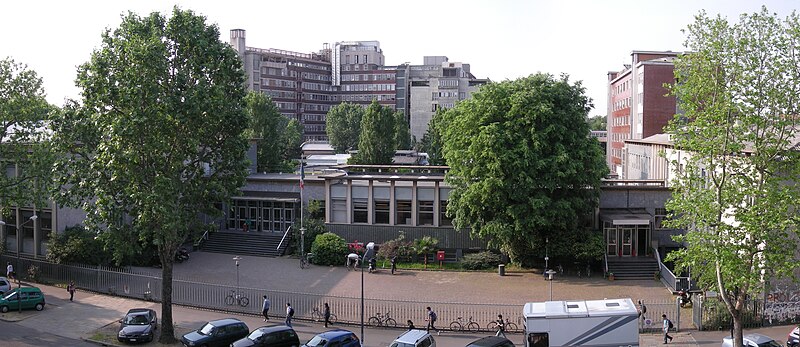 File:Physics Department, Università degli Studi di Milano.jpg