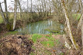 La tranchée d'accès inondée.