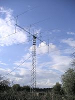 Массив из 8 антенн Yagi для EME на 144 МГц в EA6VQ, Балеарские острова, Испания