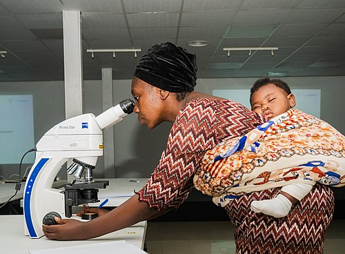 2nd Prize Winner : Malaria microscopy training in Nigeria by Nirmal Ravi User:Nirmalravi2