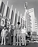 Johnny Moss, Chris Wills, Thomas Preston, Jack Binion och Walter Pearson i samband med World Series of Poker (1974) som spelades vid casino.