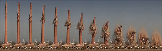 Blasting of a chimney at the former Henninger brewery in Frankfurt am Main, Sachsenhausen