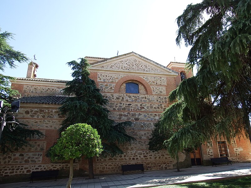 File:Iglesia de Nuestra Señora de la Asunción, Abenójar 06.jpg