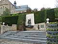 Monument uit 1969 voor de kerk ter ere van samenwerking tussen Ljubljana en Schin op Geul