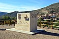 Vista parcial de Casasaltas (Valencia), dende'l Mirador, con detalle de la fonte.