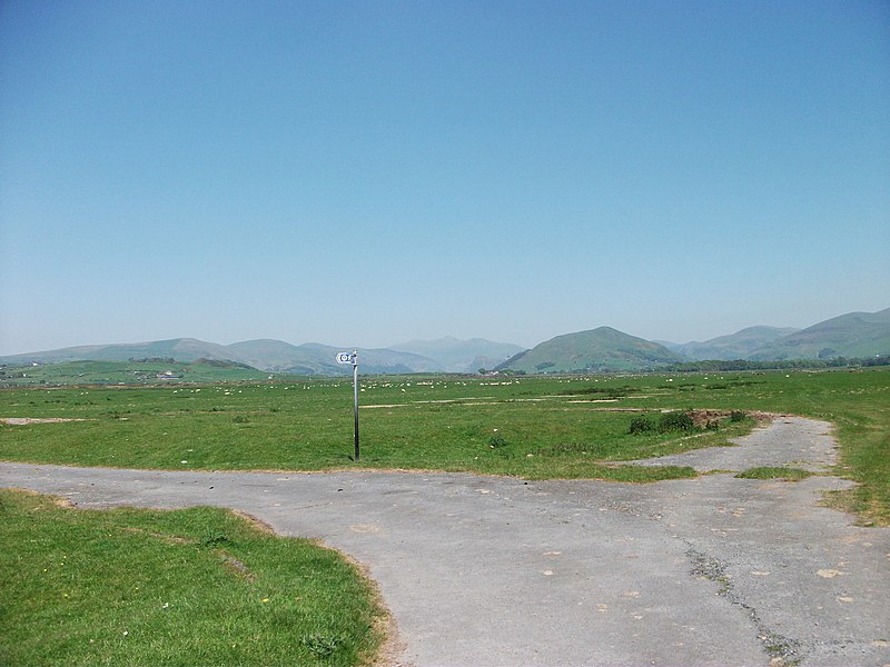 File:Disused training area - geograph.org.uk - 2968796.jpg