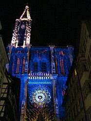 Son et lumière sur la façade