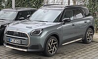 Mini Countryman (U25), Frontansicht