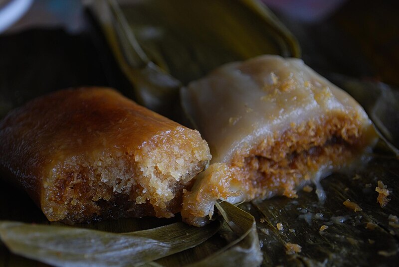 File:Kuih Kochi.jpg