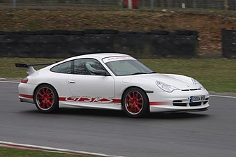 ポルシェ・911 GT3 RS（996）フロント