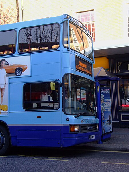 File:Eastbourne Buses 270 R870 MDY.jpg