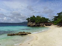 Salagdoong Beach facing the sea in Siquijor