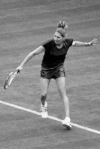 Steffi Graf, simplu feminin în 1988.