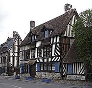 Ancienne auberge du Vieux-Puits à Pont-Audemer.