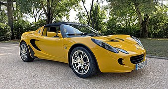 Lotus Elise Series 2 (type 111) version SC (SuperCharged) 2009, 3/4 side view.