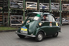 BMW Isetta in police service from 1957 to 1968, here at Internationale ADAC Moselschiefer-Classic 2015