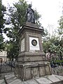 Monument in the Colonia Guerrero.