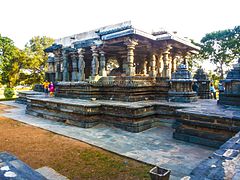 Hoysaleshwara temple, Halebidu 262.jpg