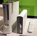 Xbox 360本体に接続したHD DVDプレーヤー