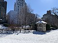 Thumbnail for File:Bridal path, Engineers' Gate at Central Park, Fred Lebow statue, Manhattan, New York.jpg