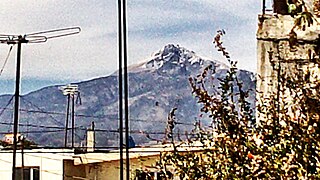 Malinche cubierta de nieve - panoramio.jpg