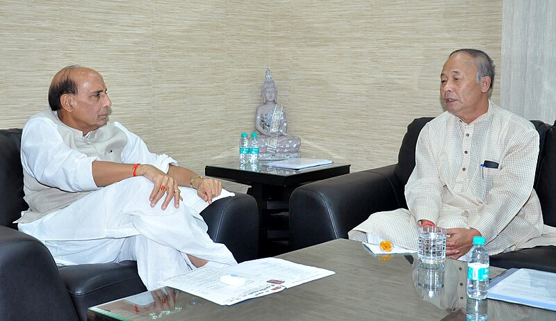 File:The Chief Minister of Manipur, Shri Okram Ibobi Singh calling on the Union Home Minister, Shri Rajnath Singh, in New Delhi on August 08, 2015.jpg