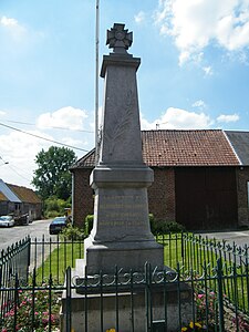 Monument aux morts.