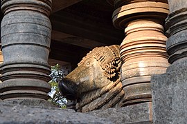 Nandi Hall Hoysaleswara Temple Halebid.jpg