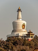 Beihai Park White Pagoda-20110104-RM-105607.jpg