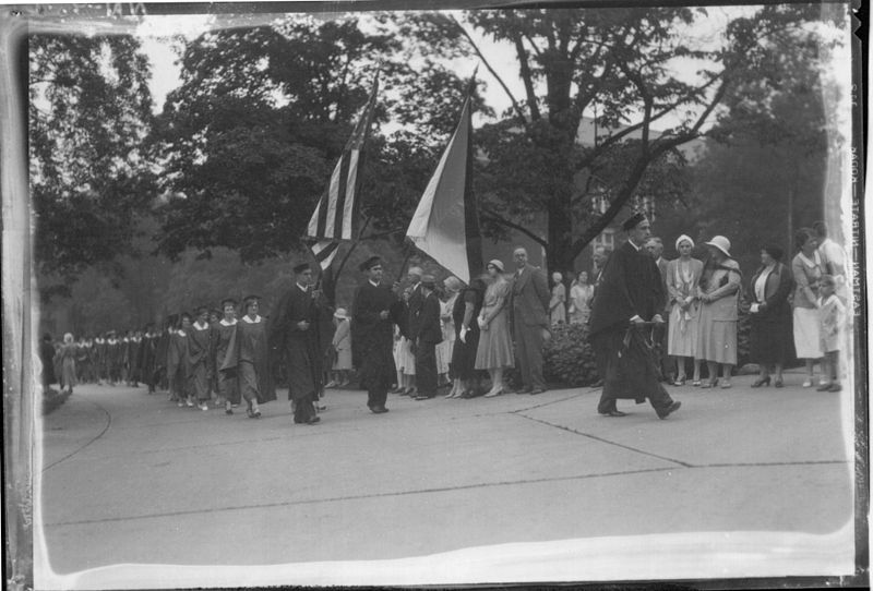 File:Commencement procession at Miami University n.d. (3194642807).jpg