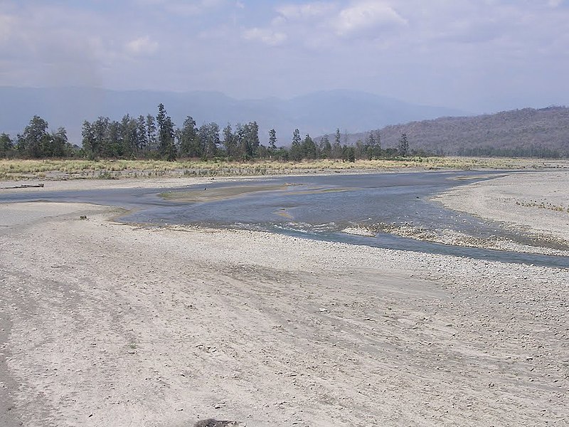 File:Loes River east of the bridge, Liquica, Timor-Leste, 22 Aug 2005.jpg