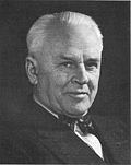 Thumbnail for File:Robert Andrews Millikan.jpg