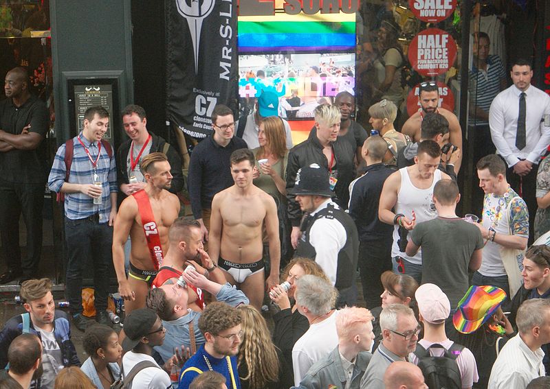 File:London Pride 2016, Soho.jpg