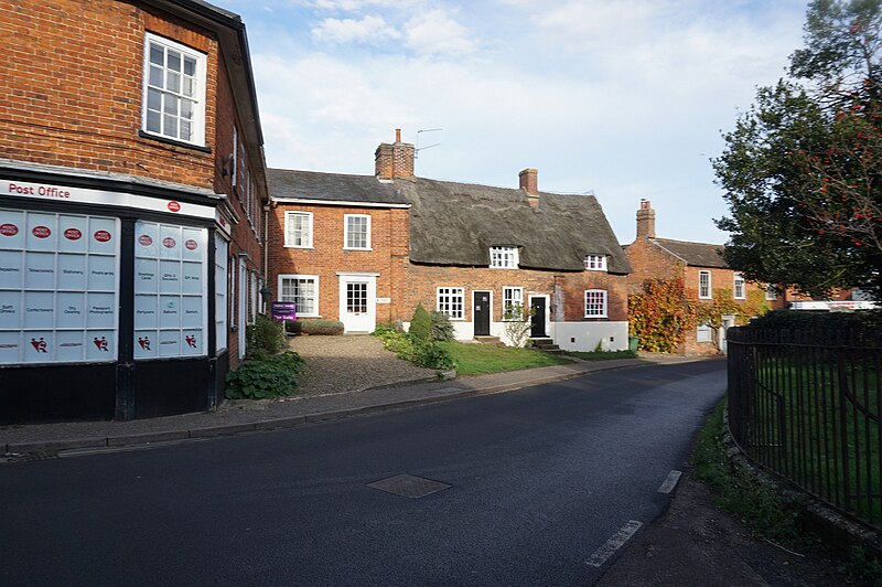 File:Church Hill, Reepham - geograph.org.uk - 5998121.jpg