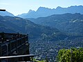 Aufstieg Kramer, Blick von der St. Martinshütte Richtung Garmisch-Partenkirchen