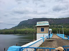 Thunacadavu Dam Reservoir 07.jpg