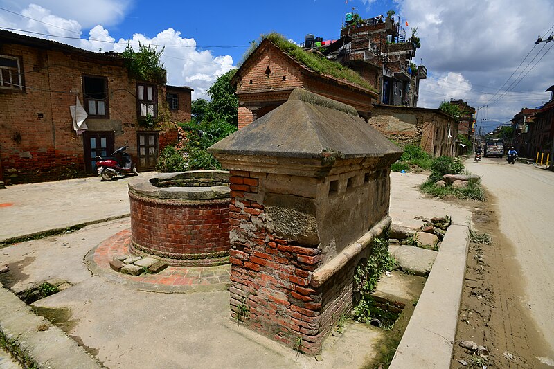 File:Well and stream Water Supply Sunvakothi Lalitpur Nepal Rajesh Dhungana (2).jpg