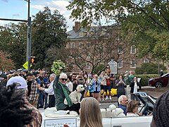 Glenn Close at William & Mary.jpg