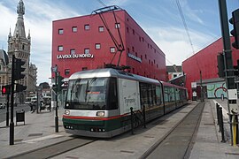 19 juin 2012 Motrice Breda VLC sur la ligne T au terminus de Tourcoing Centre.