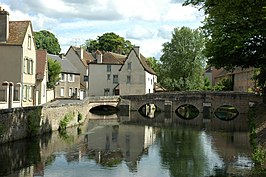 De rivier de Eure in de benedenstad van Chartres