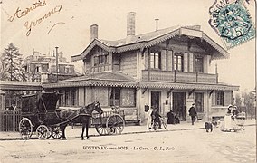 Entrée de la gare, vers 1904.