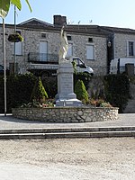 Monument aux morts[33]